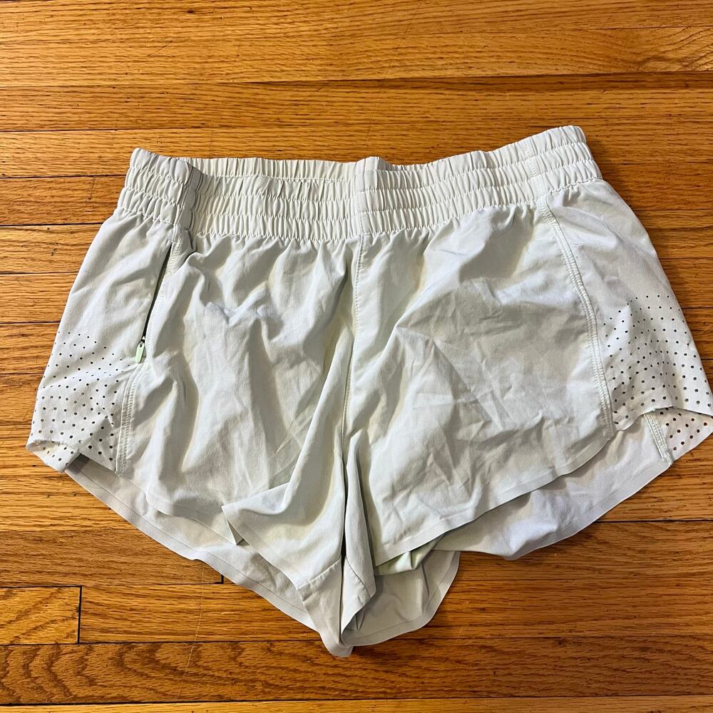 Athleta Shorts Womens Medium Hustle 3" Short Running Lined Light Green